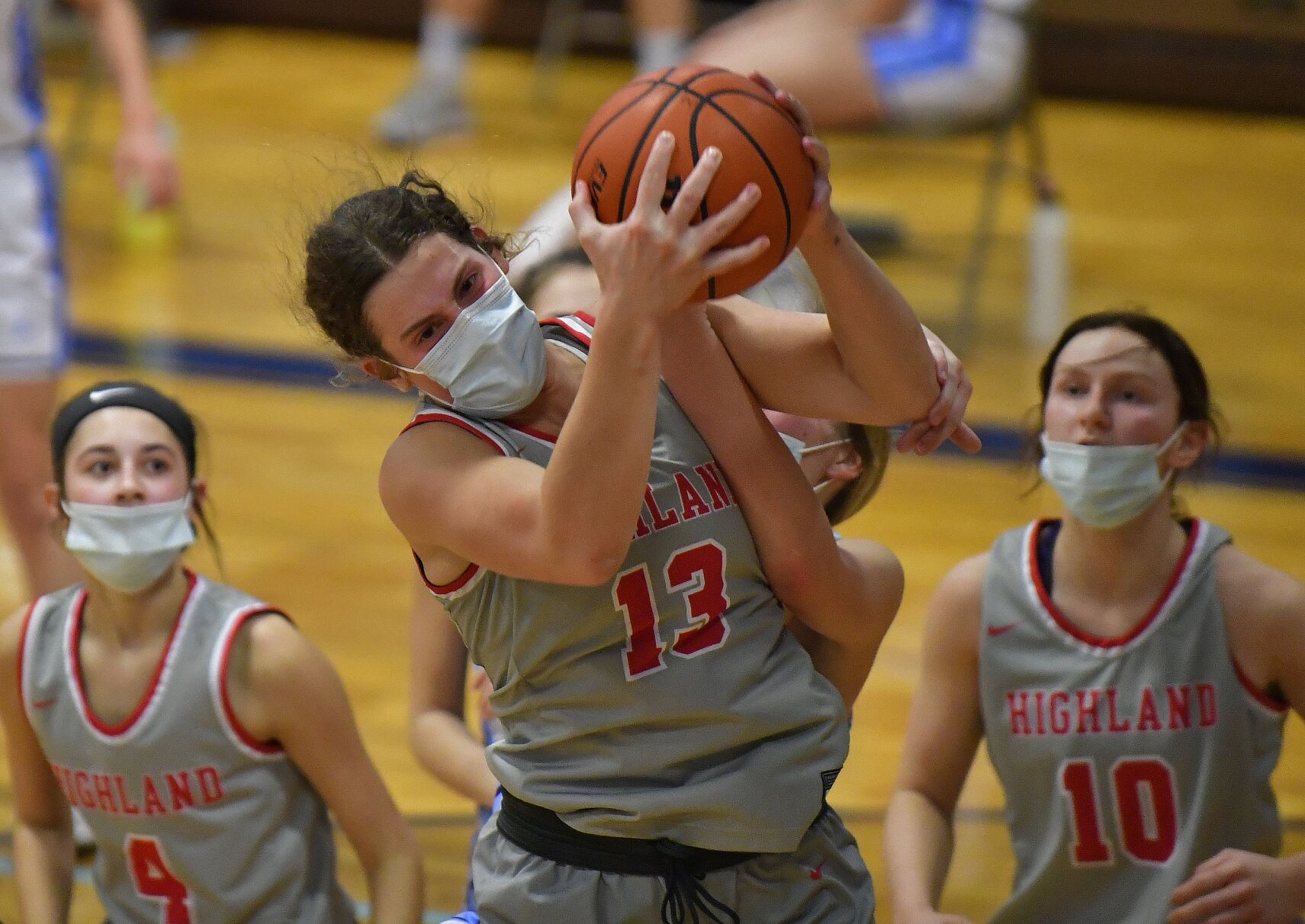 Highland vs Mater Dei